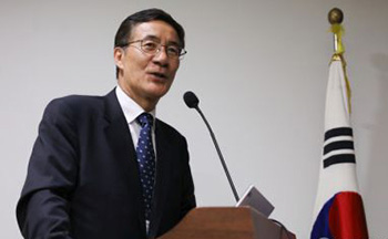 ±Û·Î¹úÇ×°ø¿ìÁÖ»ê¾÷ÇÐȸ ȸÀå ½Å µ¿Ãá